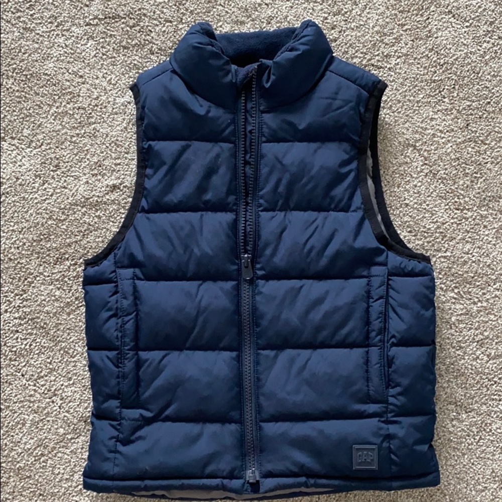 Gap- Boys puff vest